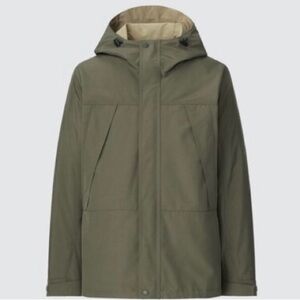Uniqlo FW21 Mountain Parka